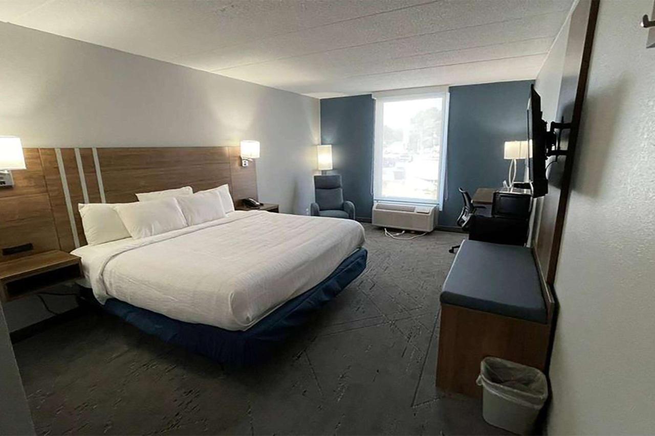 Days Inn & Suites By Wyndham Springfield Oh Exterior photo